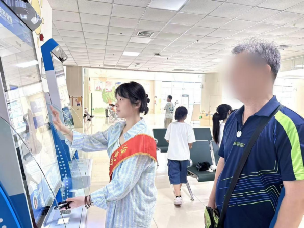 院網(wǎng)站-青春“醫(yī)”站，志愿同行——市婦幼保健院2024年暑期大學生志愿服務活動圓滿落幕452