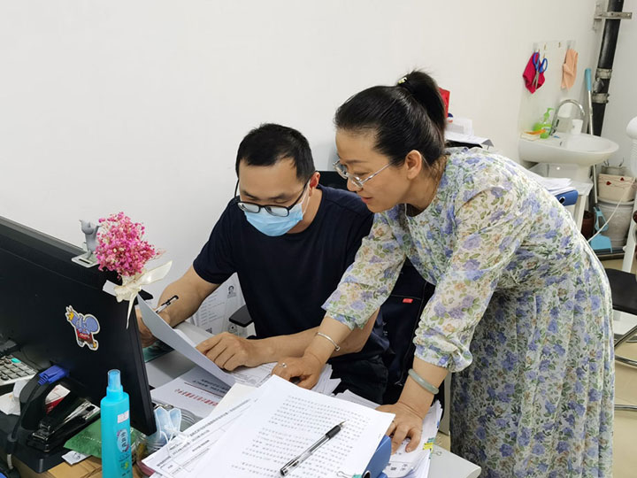 安徽省妇女儿童保健中心组织专家组对淮南市母婴阻断项目和《出生医学证明》管理开展专项督导