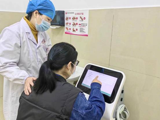 “营造良好孕产期 共助心理健康”——市妇幼保健院产科门诊成功举办孕产妇心理健康义诊活动